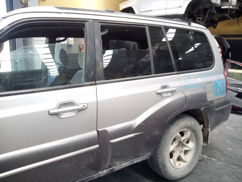 Recambio de puerta trasera izquierda para hyundai terracan (hp) 2.9 crdi gl referencia OEM IAM   