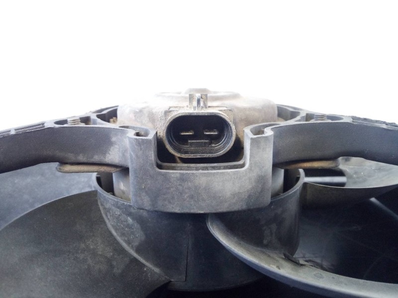 Recambio de electroventilador para jaguar daimler referencia OEM IAM   P2--B8-8