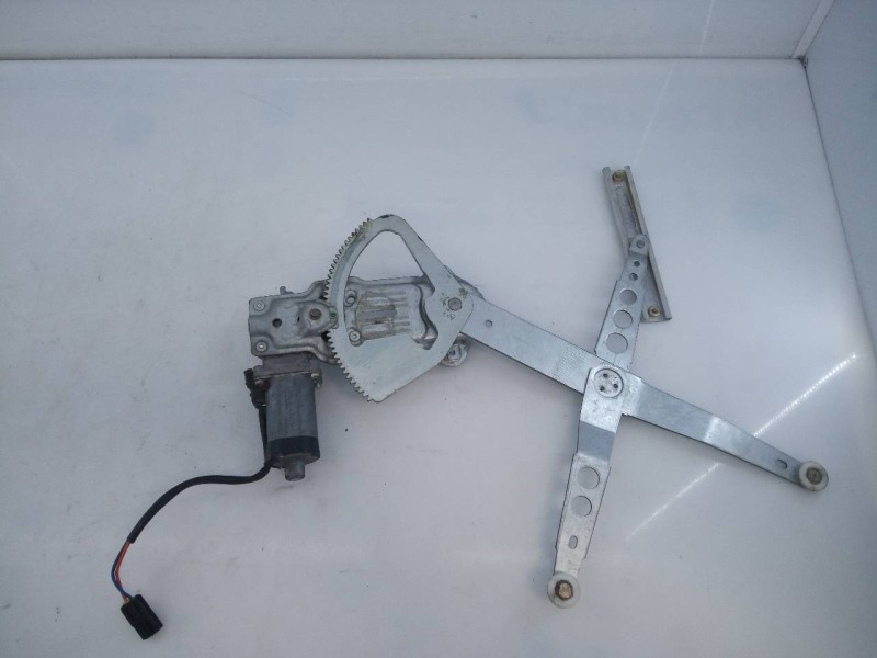 Recambio de elevalunas trasero izquierdo para jaguar daimler referencia OEM IAM 0130821612  E2-B3-34-2