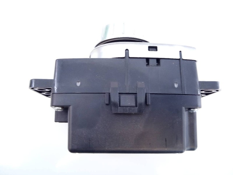 Recambio de sistema navegacion gps para mercedes-benz clase a (w176) a 180 cdi blueefficiency (176.012) referencia OEM IAM   E3-