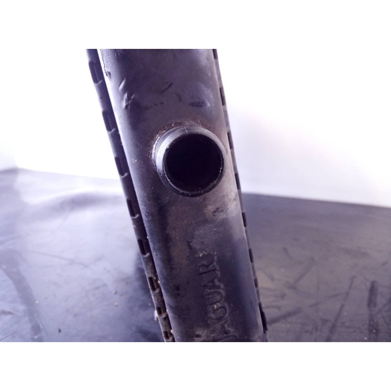 Recambio de radiador agua para jaguar daimler referencia OEM IAM MNC8200AE  P2-B6-4