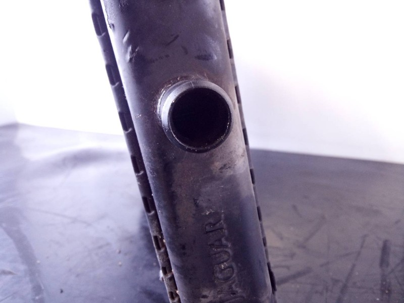 Recambio de radiador agua para jaguar daimler referencia OEM IAM MNC8200AE  P2-B6-4