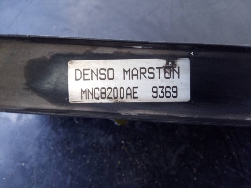 Recambio de radiador agua para jaguar daimler referencia OEM IAM MNC8200AE  P2-B6-4