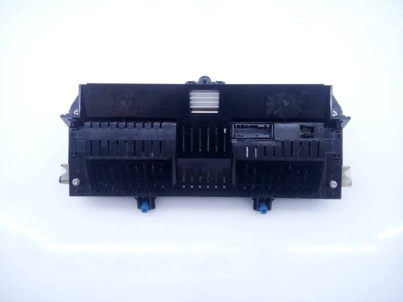 Recambio de cuadro instrumentos para land rover range rover (lm) v8 td autobiography referencia OEM IAM AH4210849AN  E3-B3-8-4