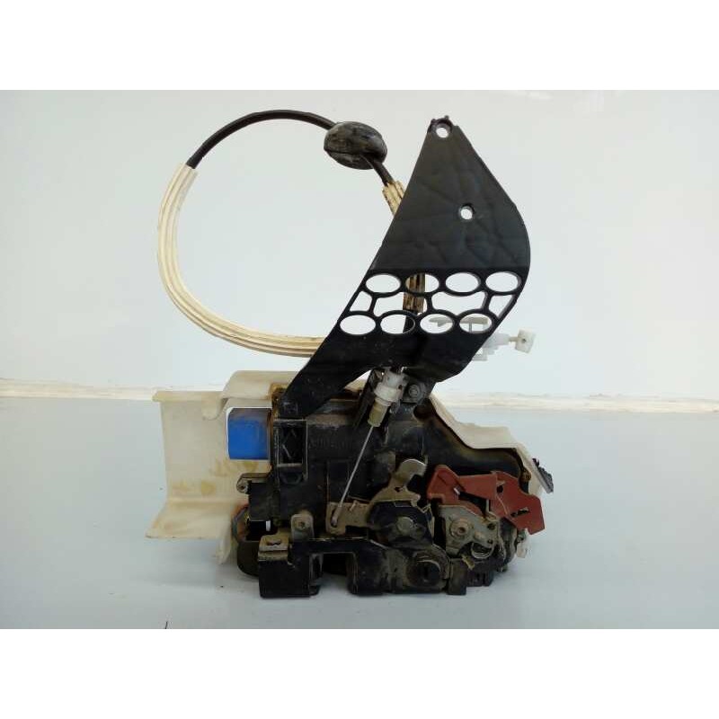 Recambio de cerradura puerta trasera derecha para volkswagen touareg (7la) v8 referencia OEM IAM   E1-B5-47-1