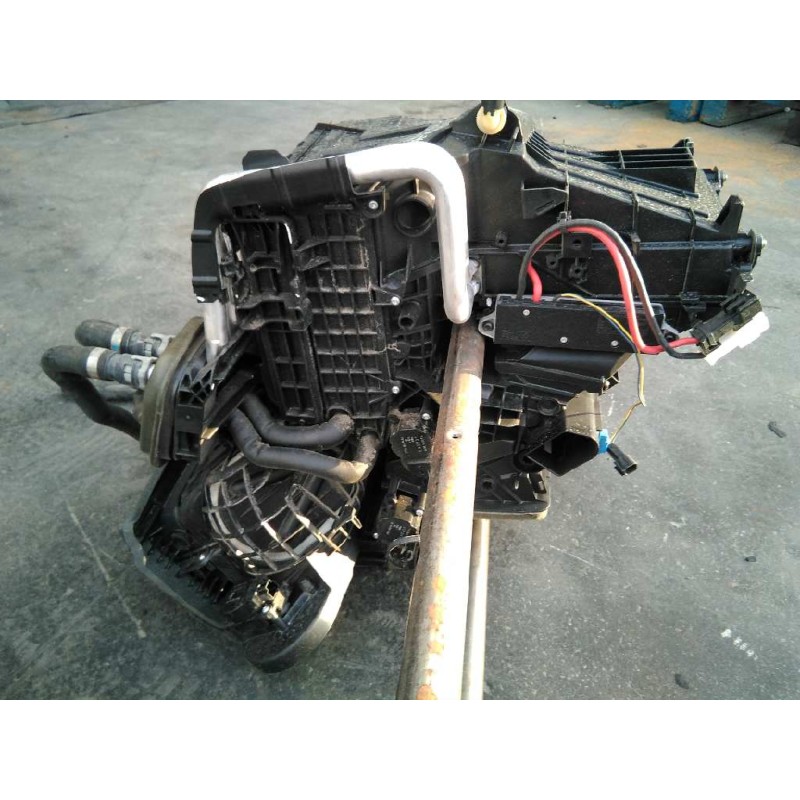 Recambio de calefaccion entera normal para ford focus turn. (cb8) titanium referencia OEM IAM BV6N19B555NE 8V6N18D612CB P2-A2-5