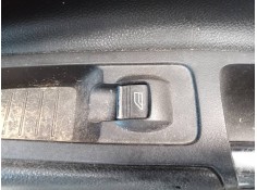 MANDO ELEVALUNAS DELANTERO DERECHO 