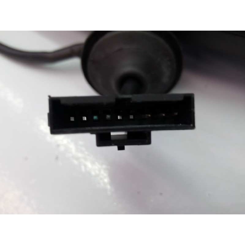 Recambio de retrovisor izquierdo electrico para opel astra j lim. enjoy referencia OEM IAM 583211  E2-B6-27-2