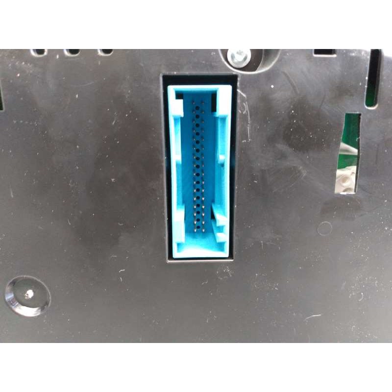 Recambio de cuadro instrumentos para audi q3 (8ug) attraction referencia OEM IAM 8U0920930G A2C86857000 E2-A1-24-1