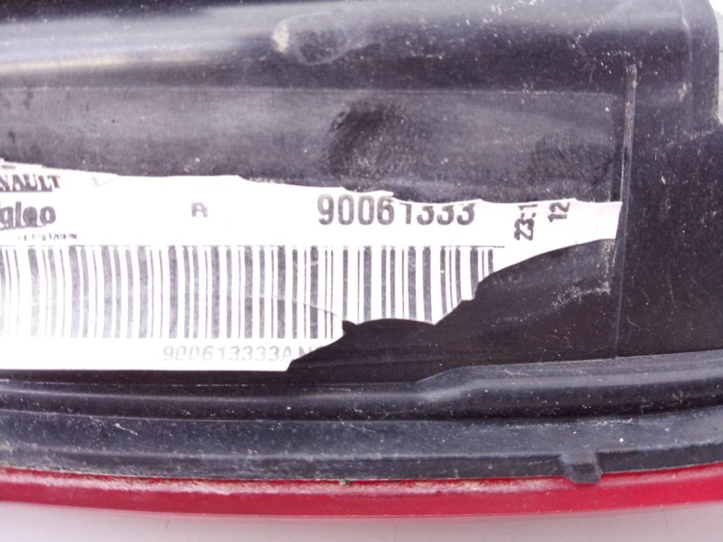 Recambio de piloto trasero derecho porton para renault kadjar limited referencia OEM IAM 90061333  E1-A1-35-2