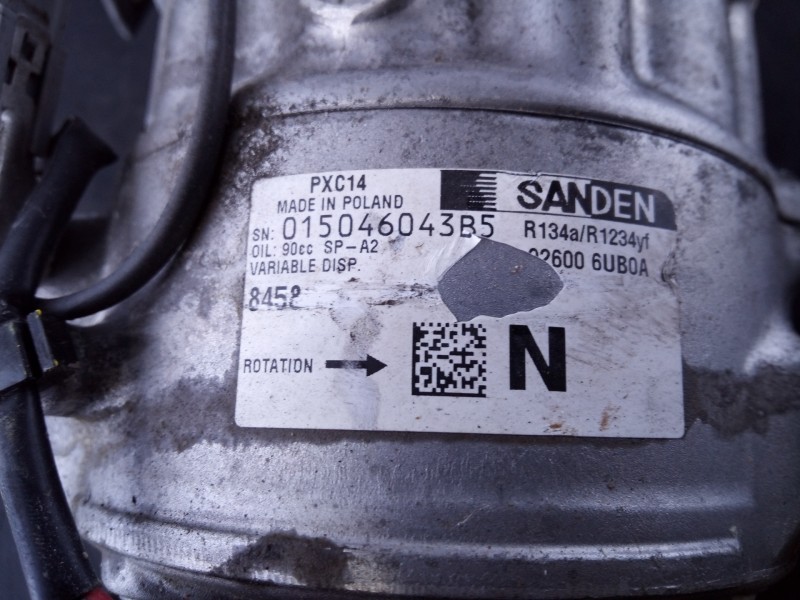 Recambio de compresor aire acondicionado para renault austral alpine referencia OEM IAM 926006UB0A 015046043B5 P3-A1-12-2