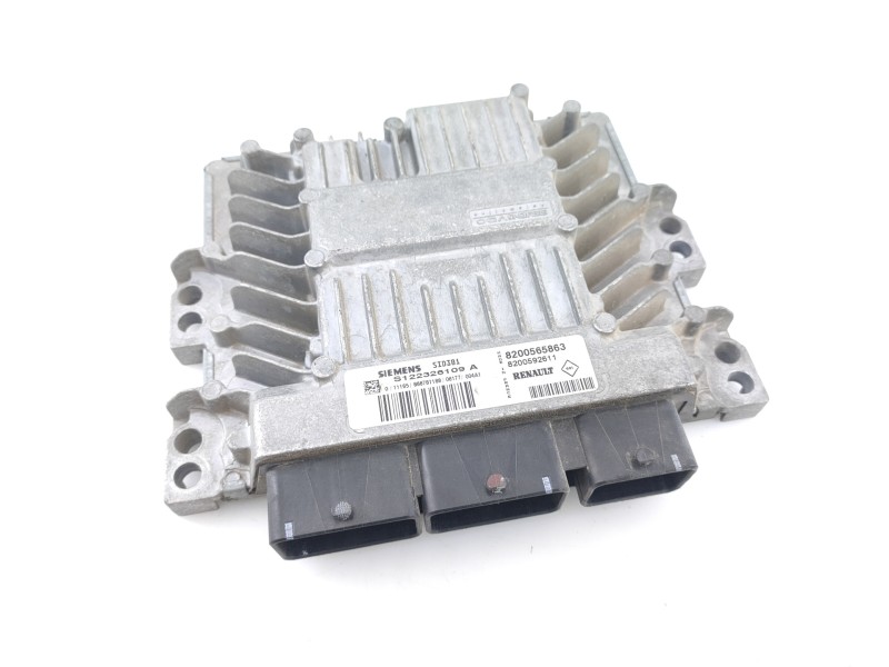 Recambio de centralita motor uce para renault megane ii berlina 5p authentique referencia OEM IAM 8200565863 8200592611 E2-A1-39