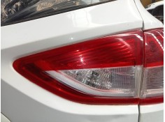 PILOTO TRASERO DERECHO PORTON 