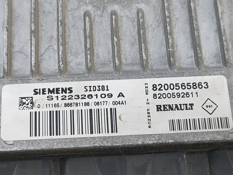 Recambio de centralita motor uce para renault megane ii berlina 5p authentique referencia OEM IAM 8200565863 8200592611 E2-A1-39
