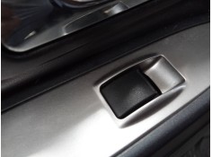 MANDO ELEVALUNAS TRASERO IZQUIERDO 