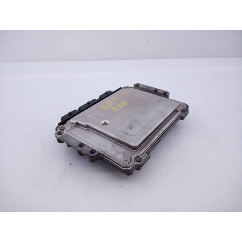 Recambio de centralita motor uce para peugeot 206 berlina 1.4 hdi referencia OEM IAM 9653202580 0281011089 E3-B2-35-2