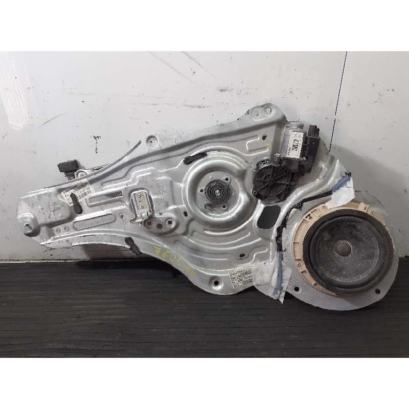 Recambio de elevalunas delantero izquierdo para kia sportage concept 4x2 referencia OEM IAM 824703U120 824031F010 P2-B4-9