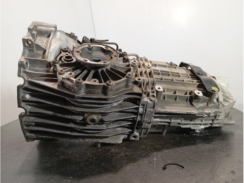 Recambio de caja cambios para audi 80/90 (893) 90 referencia OEM IAM AXG  M1-A1-15