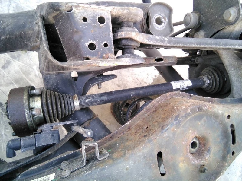 Recambio de transmision trasera izquierda para audi q3 (8u) 2.0 tdi (103kw) advance referencia OEM IAM 1K0501203F  PV-4-2