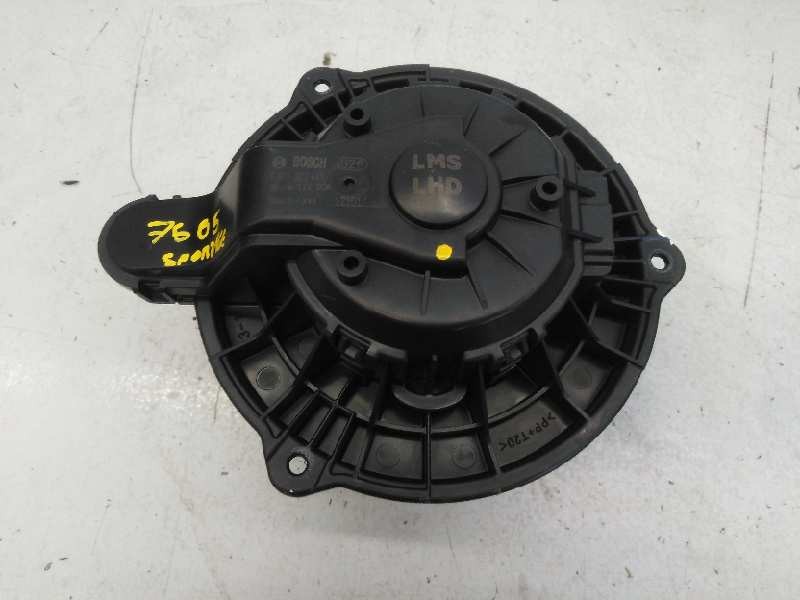 Recambio de ventilador calefaccion para kia sportage concept 4x2 referencia OEM IAM F00S3B2441  E3-A3-35-2