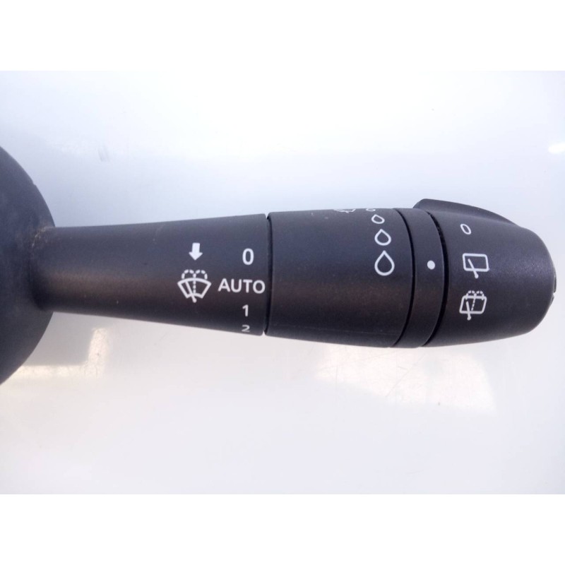 Recambio de mando limpia para renault clio iv business referencia OEM IAM 255676085R E106703231 E2-A1-3-2