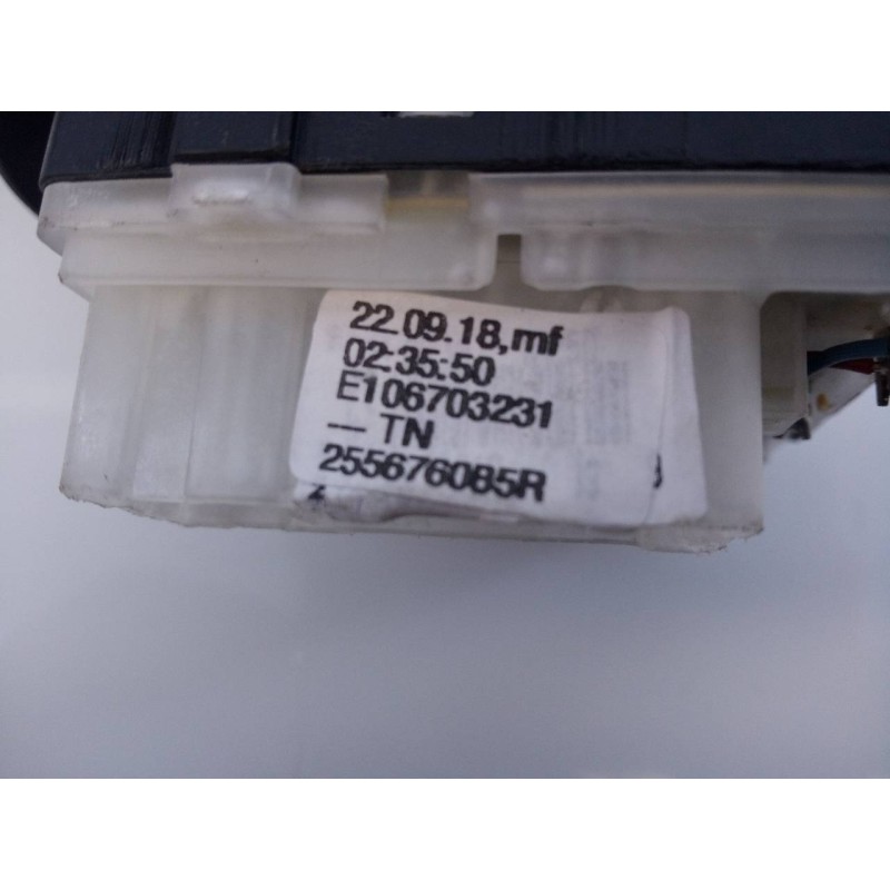 Recambio de mando limpia para renault clio iv business referencia OEM IAM 255676085R E106703231 E2-A1-3-2