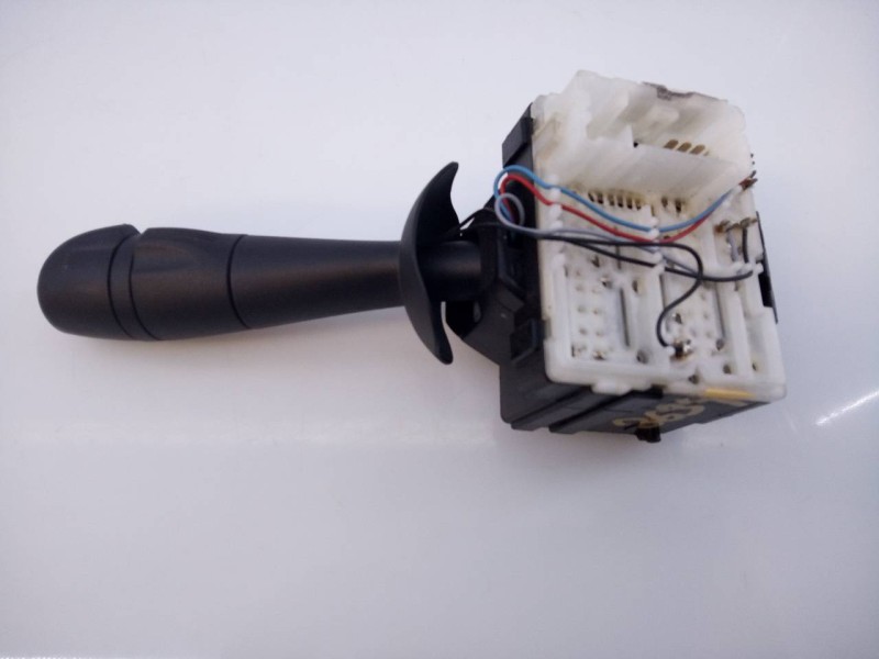 Recambio de mando limpia para renault clio iv business referencia OEM IAM 255676085R E106703231 E2-A1-3-2