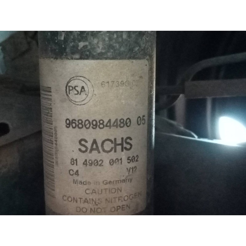 Recambio de amortiguador trasero derecho para peugeot partner kasten confort l1 referencia OEM IAM 9680984480  