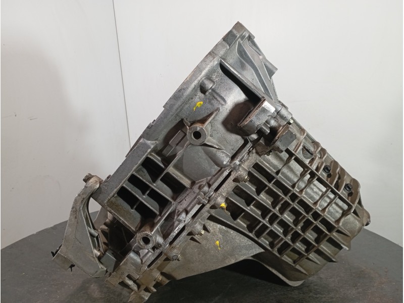 Recambio de caja cambios para mazda 3 berlina (bk) 1.6 crdt active referencia OEM IAM 3M5R7002YF  M1-B4-121