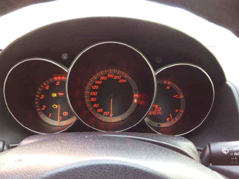 Recambio de cuadro instrumentos para mazda 3 berlina (bk) 1.6 crdt active referencia OEM IAM 4SBN9KB066  E3-B5-28-4