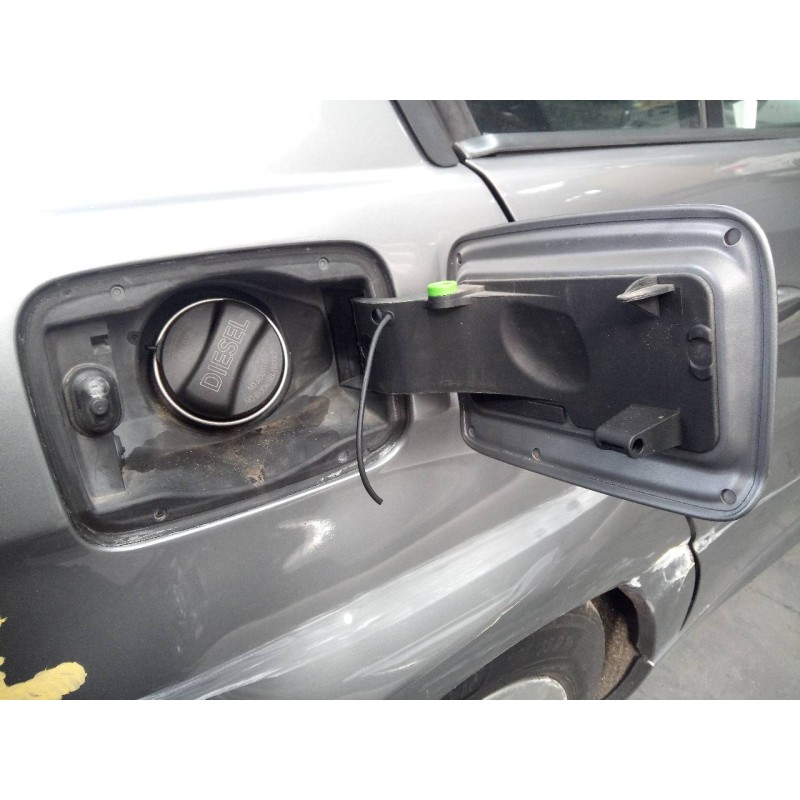 Recambio de tapa exterior combustible para bmw serie 3 berlina (e90) 320d referencia OEM IAM   