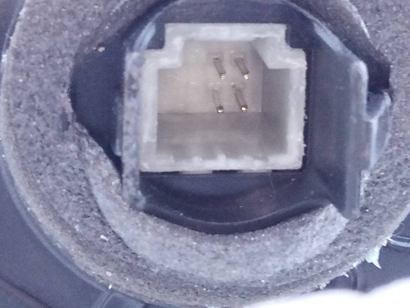 Recambio de cerradura puerta delantera derecha para renault austral alpine referencia OEM IAM 805021259R  E1-A1-40-2