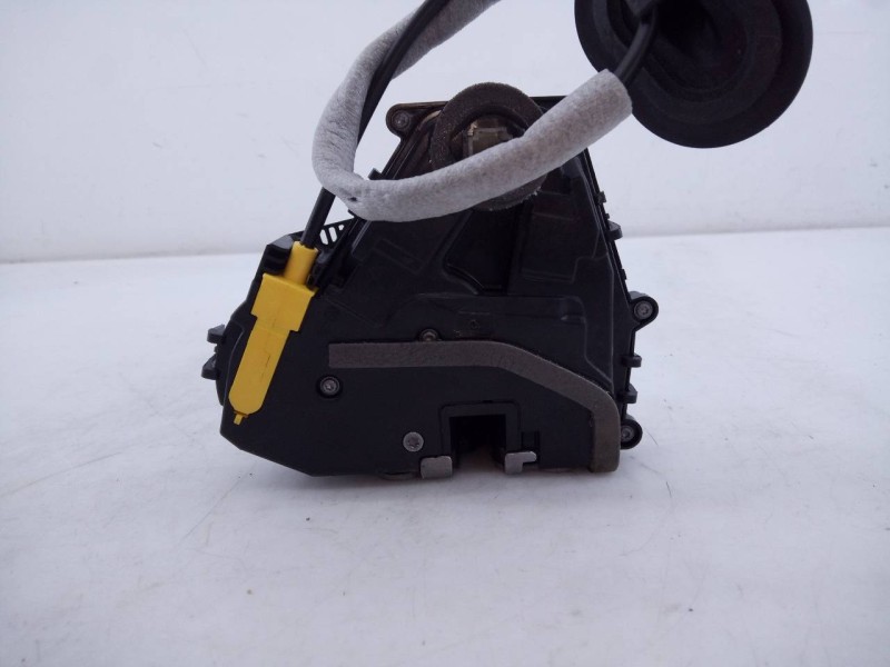 Recambio de cerradura puerta delantera derecha para renault austral alpine referencia OEM IAM 805021259R  E1-A1-40-2