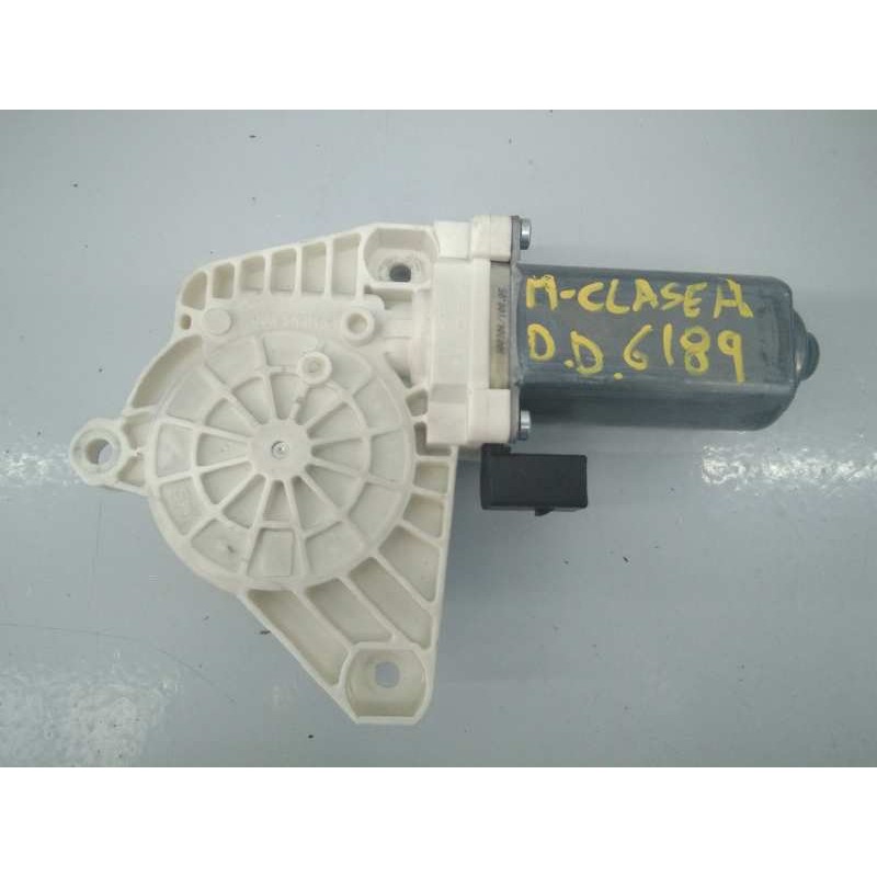 Recambio de motor elevalunas delantero derecho para mercedes-benz clase a (w169) a 180 cdi a-edition referencia OEM IAM A1698201