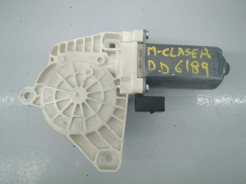 Recambio de motor elevalunas delantero derecho para mercedes-benz clase a (w169) a 180 cdi a-edition referencia OEM IAM A1698201