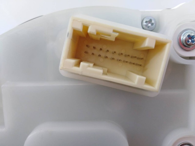 Recambio de cuadro instrumentos para peugeot 2008 (--.2013) allure referencia OEM IAM 9824707380 9824142380 E3-B2-37-4