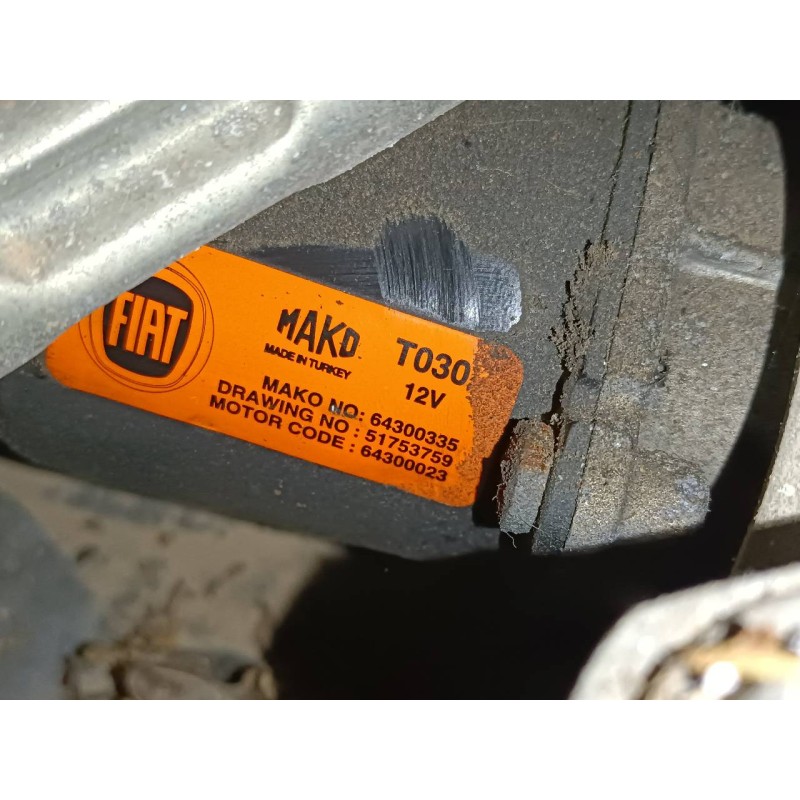 Recambio de motor limpia delantero para fiat linea (110) 1.3 16v jtd cat referencia OEM IAM 51753759 64300335 