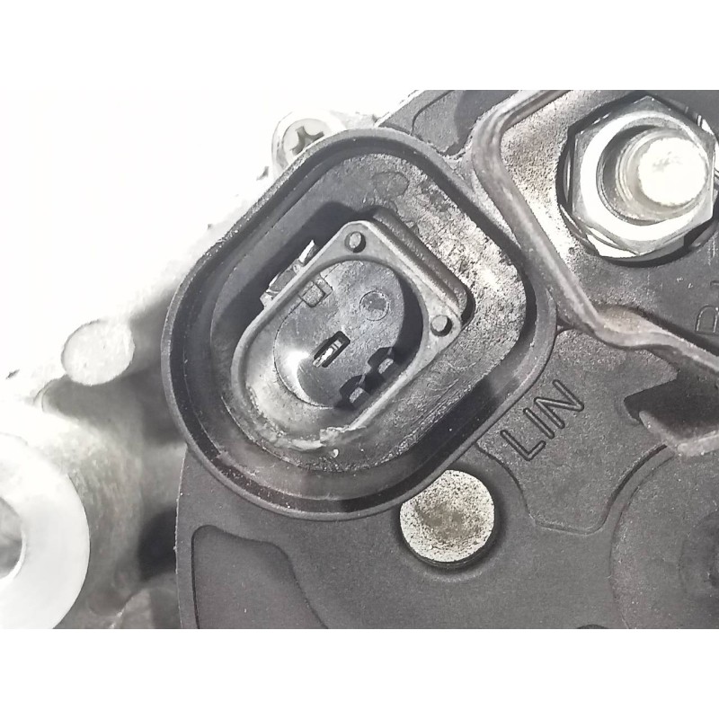 Recambio de alternador para jeep renegade sport 4x2 referencia OEM IAM 51884351 MS101210710 P3-A5-5-1