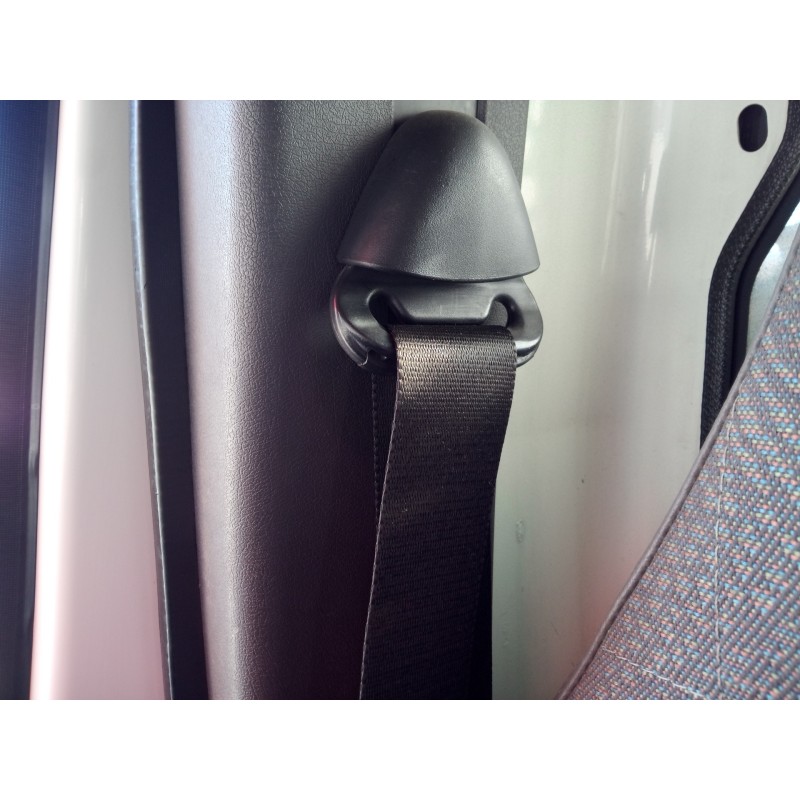 Recambio de cinturon seguridad delantero derecho para ford transit mod.2000 caja abierta ft 350 2.4 medio referencia OEM IAM   