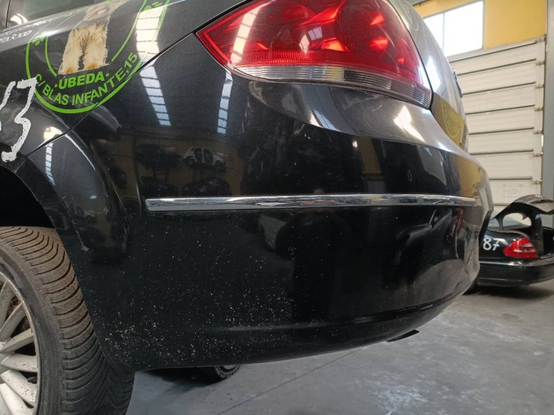 Recambio de paragolpes trasero para fiat linea (110) 1.3 16v jtd cat referencia OEM IAM   