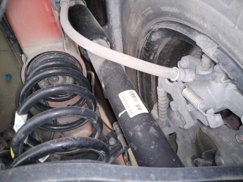 Recambio de amortiguador trasero derecho para hyundai ioniq hybrid referencia OEM IAM 55300G2400  