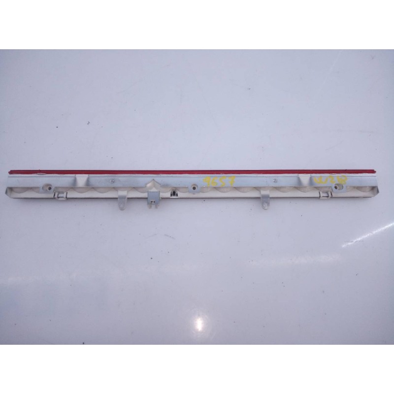 Recambio de luz central de freno para mercedes-benz clase cls (w218) cls 250 cdi be (218.303) referencia OEM IAM   E1-A2-3-2