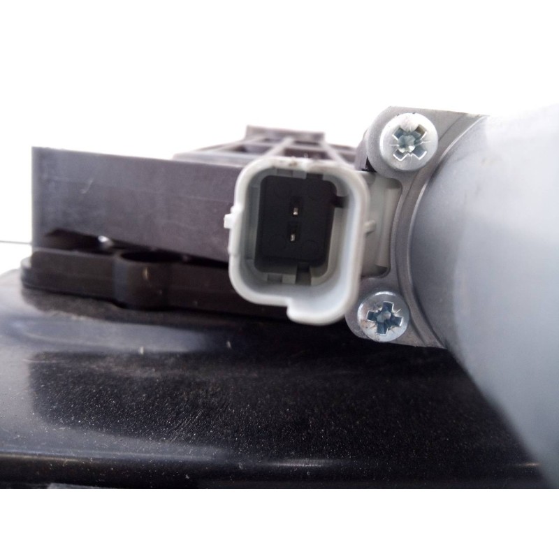 Recambio de elevalunas delantero derecho para renault kadjar limited referencia OEM IAM 807207795R 160226C22008100 E1-A1-44-2