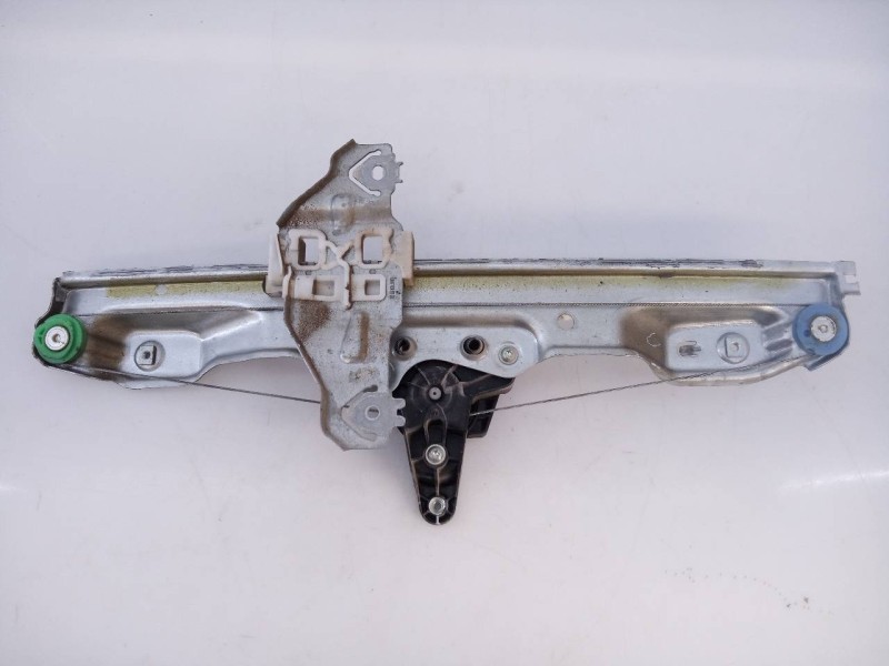 Recambio de elevalunas trasero derecho para renault kadjar limited referencia OEM IAM 827004EA0A  E1-A1-48-1