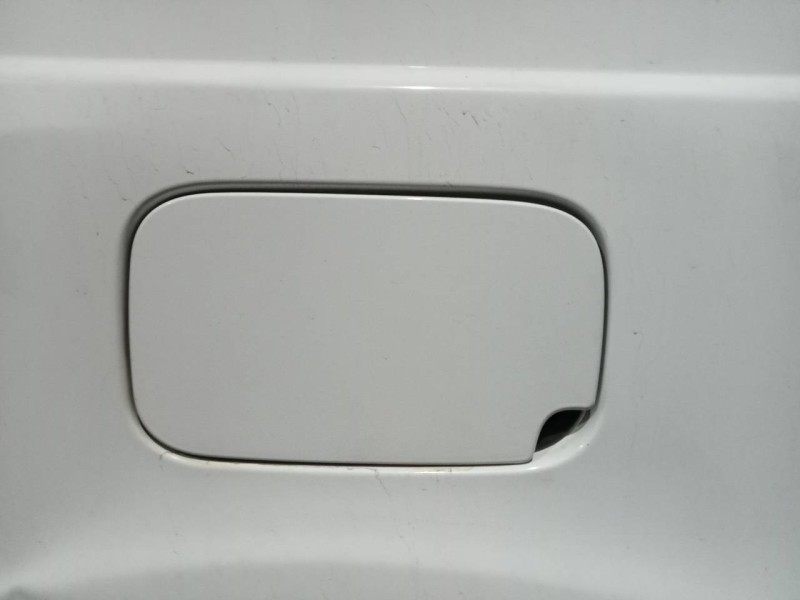Recambio de tapa exterior combustible para peugeot partner kasten confort l1 referencia OEM IAM   