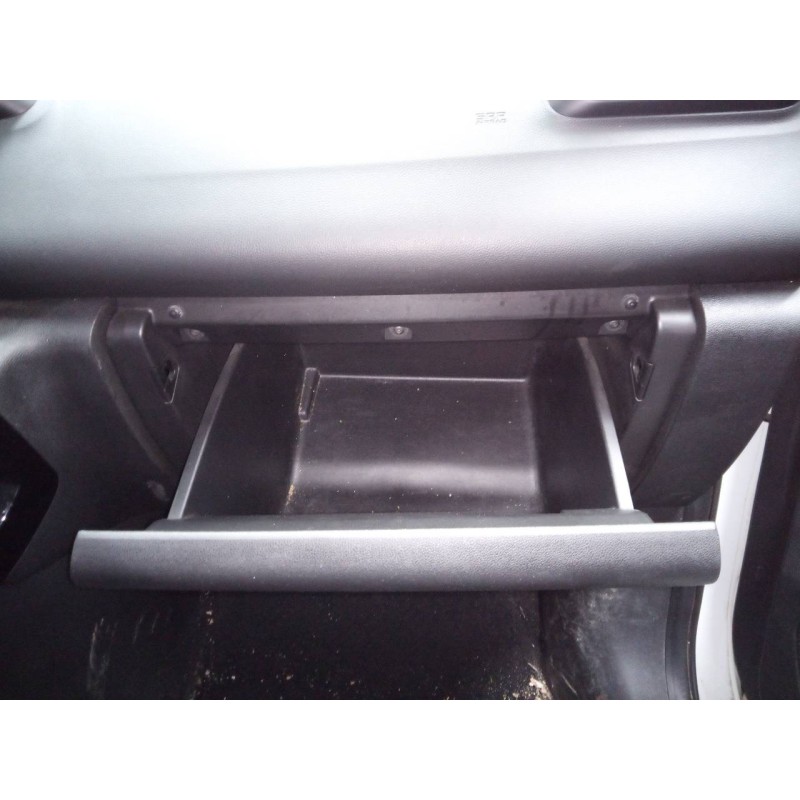 Recambio de guantera para renault kadjar limited referencia OEM IAM   