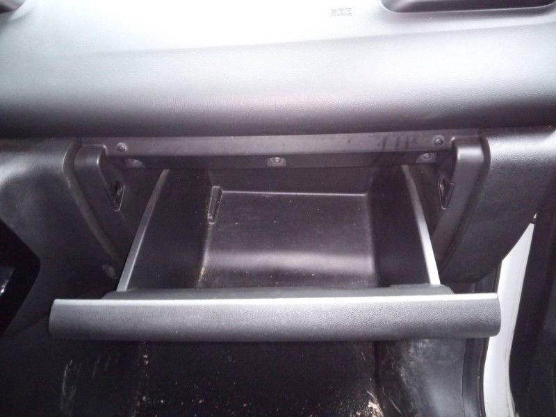 Recambio de guantera para renault kadjar limited referencia OEM IAM   