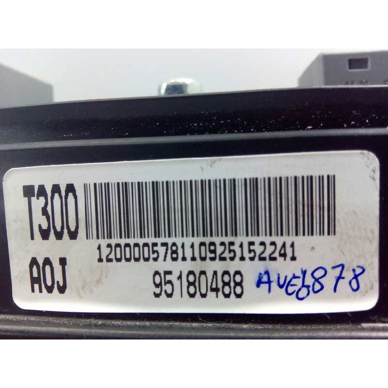 Recambio de caja reles / fusibles para chevrolet aveo sedán referencia OEM IAM 95180488  E3-A5-11-1