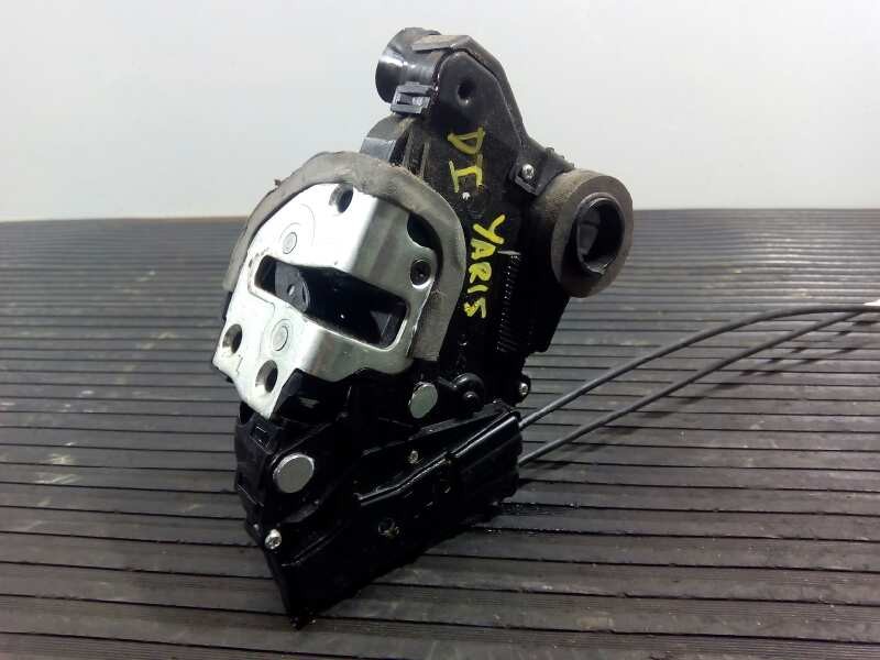 Recambio de cerradura puerta delantera izquierda para toyota yaris referencia OEM IAM   E2-B4-5-2