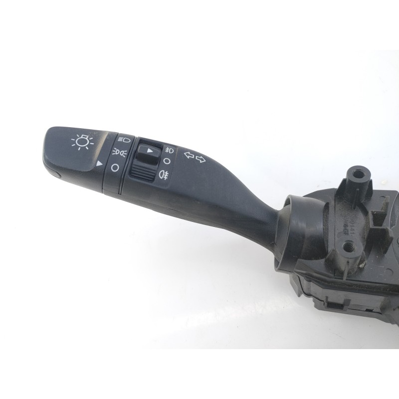 Recambio de mando intermitentes para hyundai i20 trend referencia OEM IAM 299141431  E3-A3-30-1